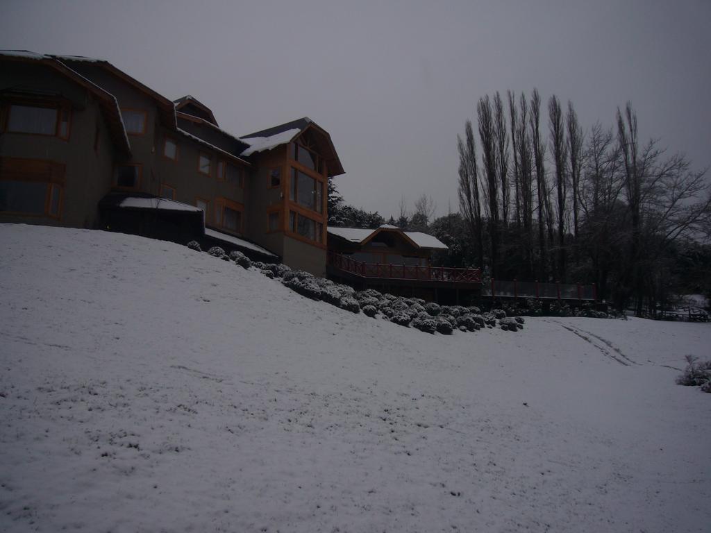 Casona Del Alto Hotel San Martín de los Andes Buitenkant foto