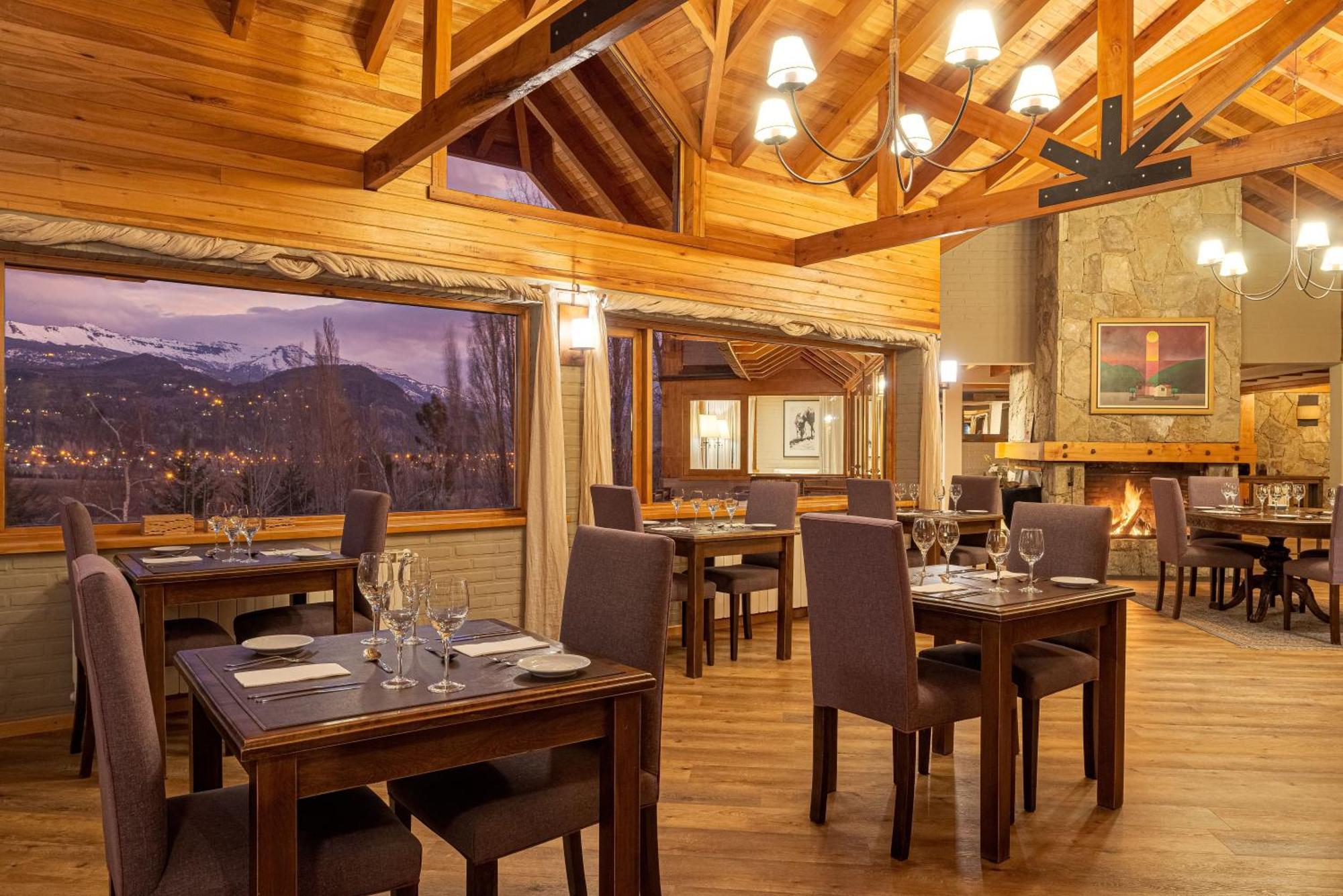 Casona Del Alto Hotel San Martín de los Andes Buitenkant foto