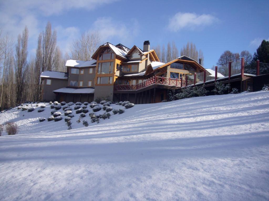 Casona Del Alto Hotel San Martín de los Andes Buitenkant foto